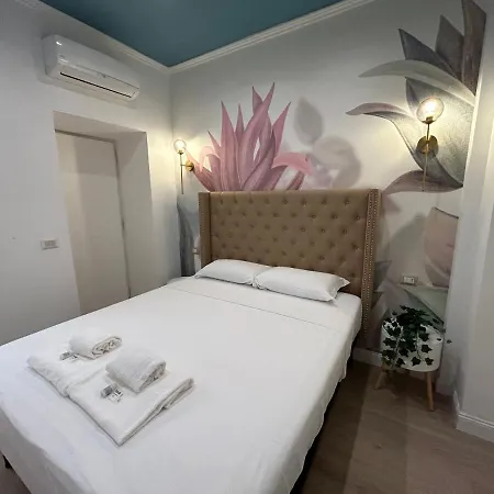 Raffaello's Place *