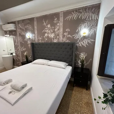 Raffaello's Place Lägenhet *