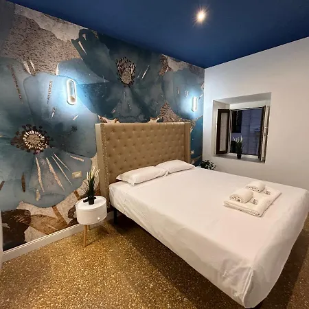 Raffaello's Place Apartment