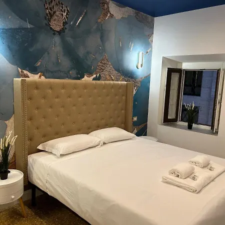 Lägenhet Raffaello's Place *