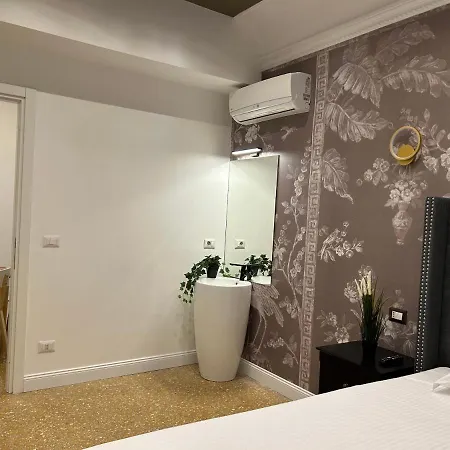 Raffaello's Place * Rome