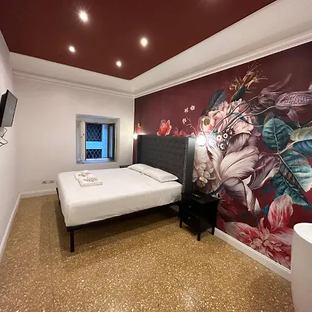 Lägenhet Raffaello's Place