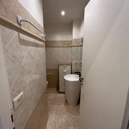 Raffaello's Place Apartment