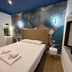 Raffaello's Place Апартаменты Рим