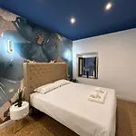 Апартаменты Raffaello's Place Рим