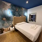 Raffaello's Place Апартаменты