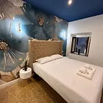 Raffaello's Place
