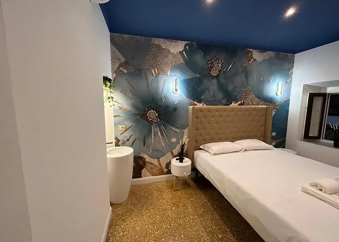 Raffaello's Place * Roma