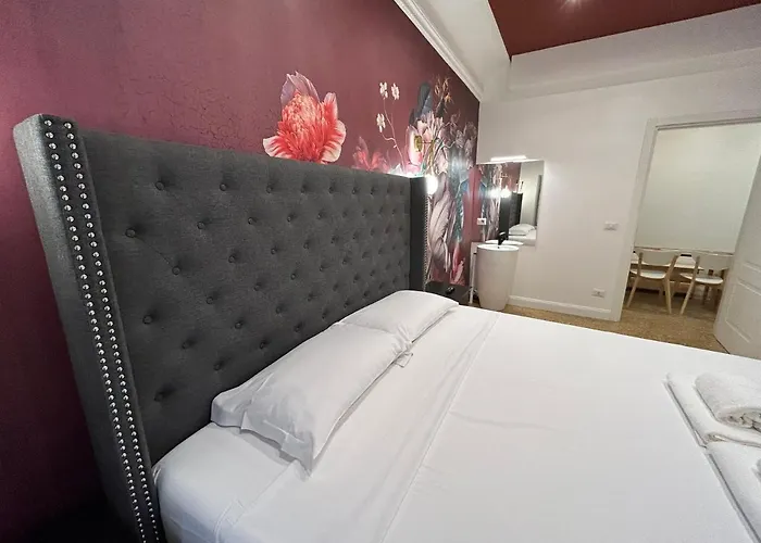 Raffaello's Place Apartamento *